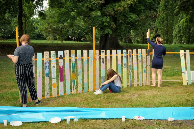 Zdjęcie 6 z albumu „Warsztaty filmowe" – EFF Integracja Ty i Ja.
