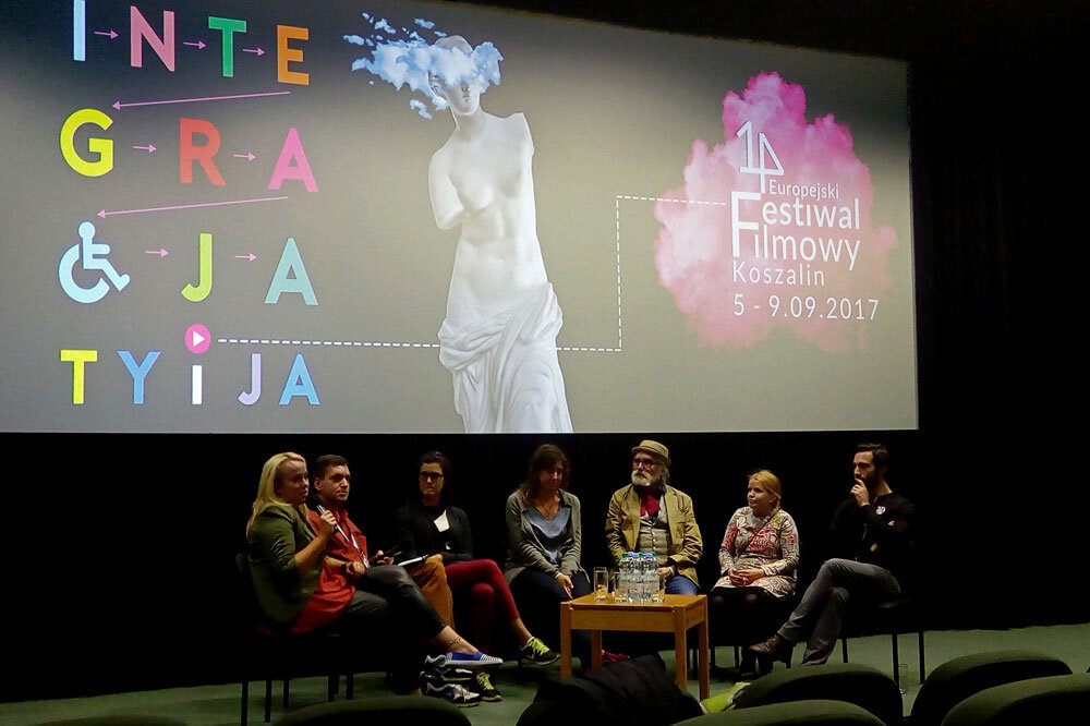 Zdjęcie 1 z albumu „Spotkania z filmowcami" – EFF Integracja Ty i Ja.