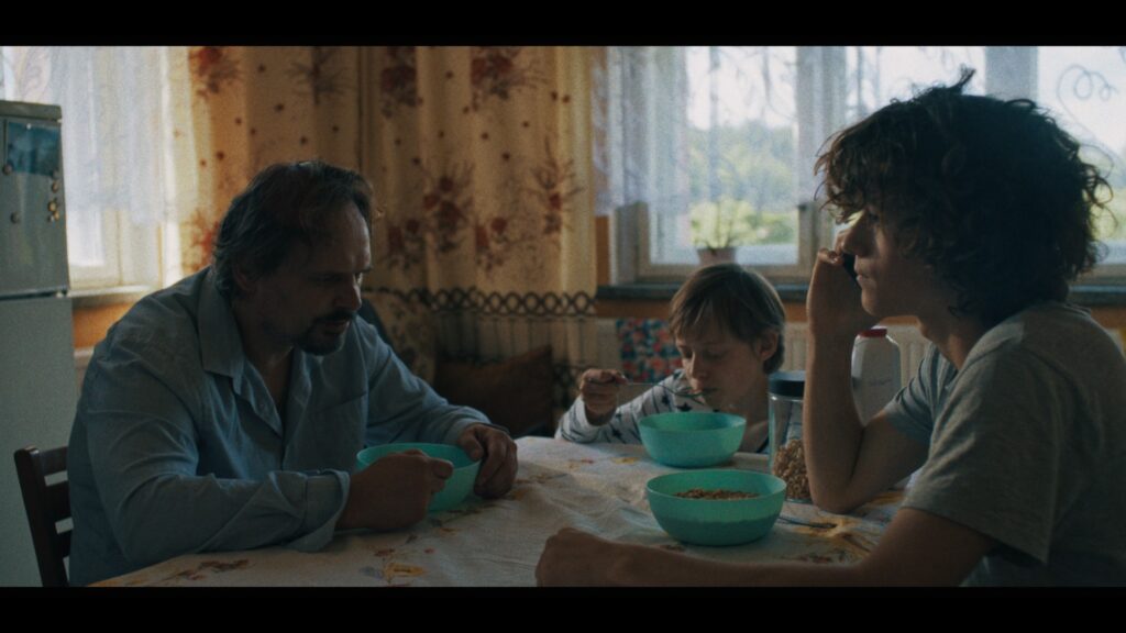 Kadr z filmu „Taty nie ma"